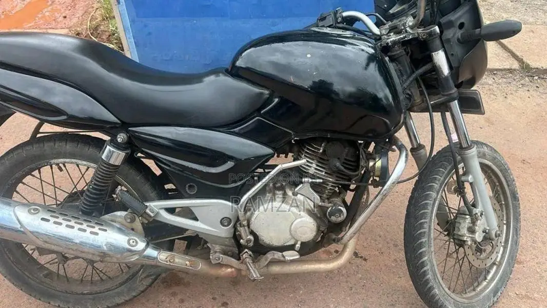 Bajaj Pulsar 2005 Motorbike (Used)