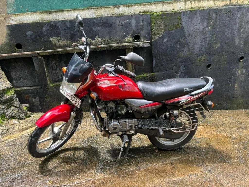 Bajaj Platina 2010 Motorbike (Used)