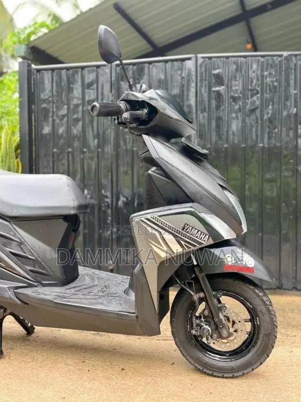 Yamaha Ray ZR 2018 Motorbike (Used)