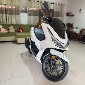 Honda Pcx 160 2025 Motorbike Brand New