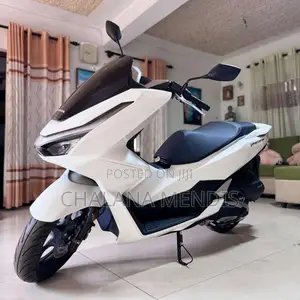 Honda Pcx 160 2025 Motorbike Brand New