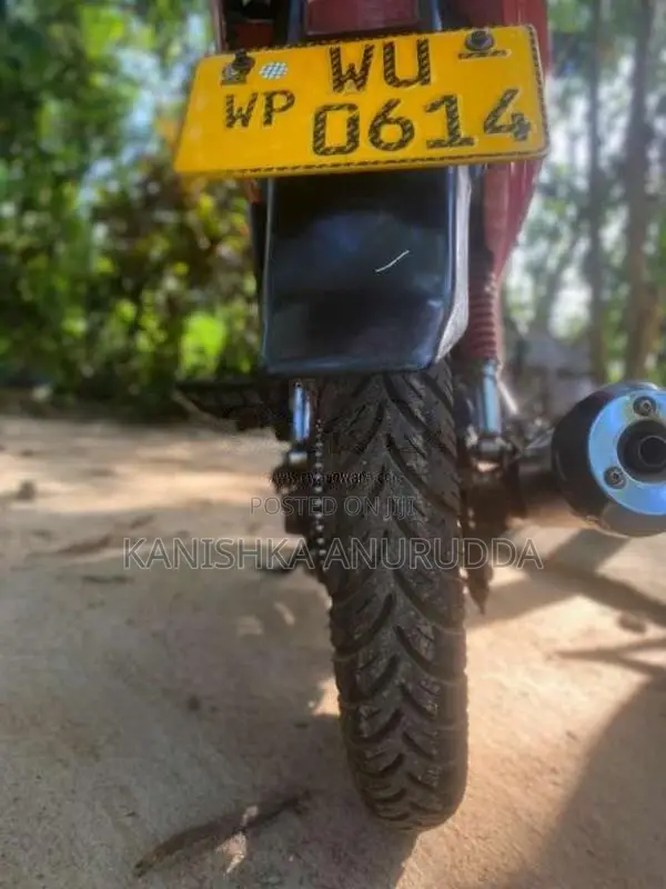 Hero-Honda Glamour 2011 Motorbike (Used)