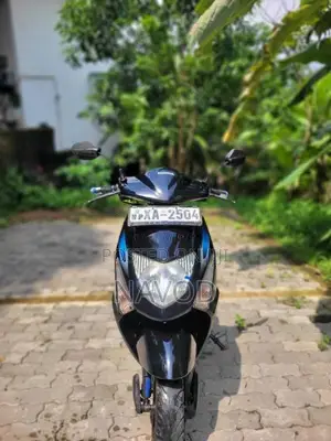Honda Dio 2011 Motorbike (Used)