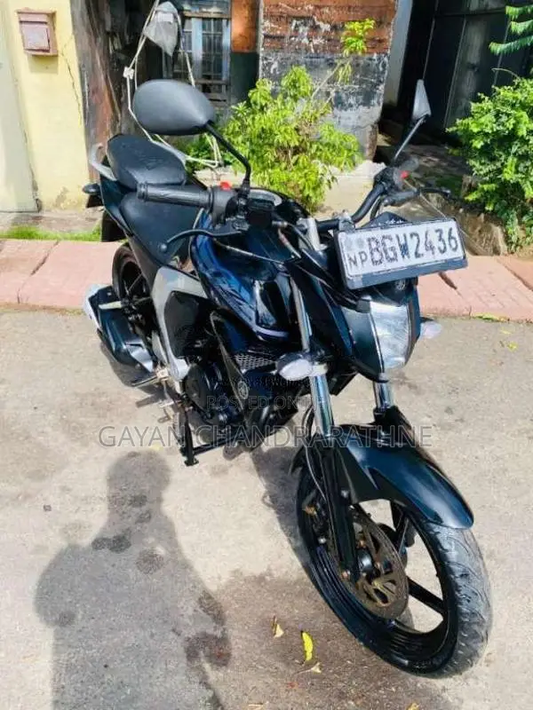 Yamaha FZ-S Version 2.0 2017 Motorbike (Used)