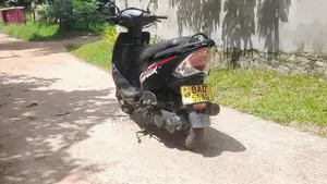 TVS Scooty Streak 2013 Motorbike (Used)