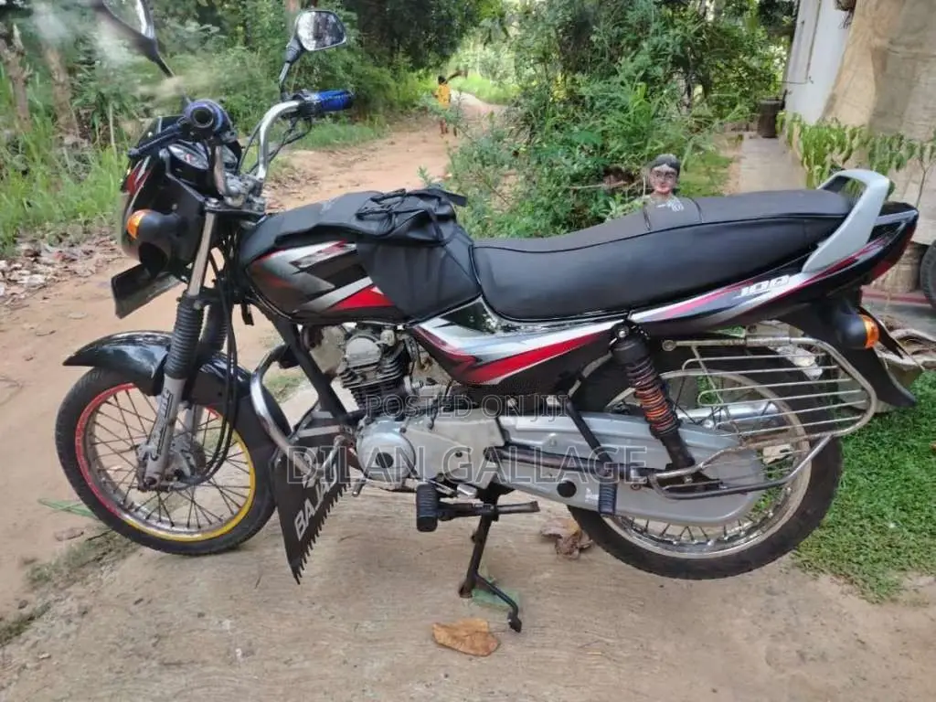 Bajaj CT-100 2011 Motorbike (Used)