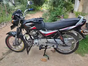 Bajaj CT-100 2011 Motorbike (Used)