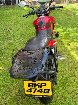 Bajaj Pulsar N160 Premium 2025 Motorbike (Used)