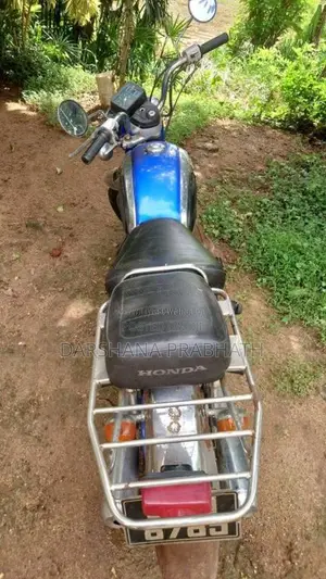 Honda Twin 1984 Motorbike (Used)