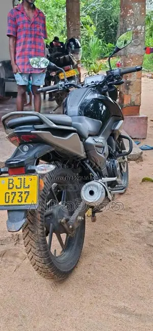 TVS Raidr 2024 Motorbike (Used)