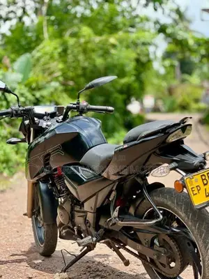 TVS Apache 2016 Motorbike (Used)