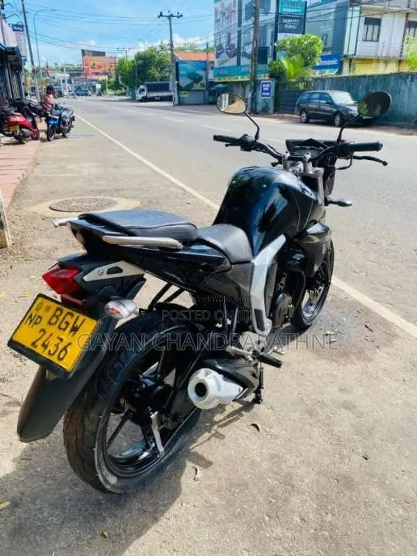 Yamaha FZ-S Version 2.0 2017 Motorbike (Used)