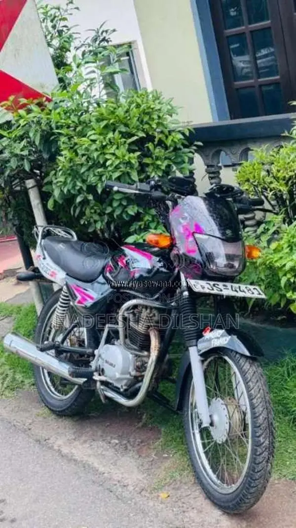 Bajaj CT-100 2004 Motorbike (Used)