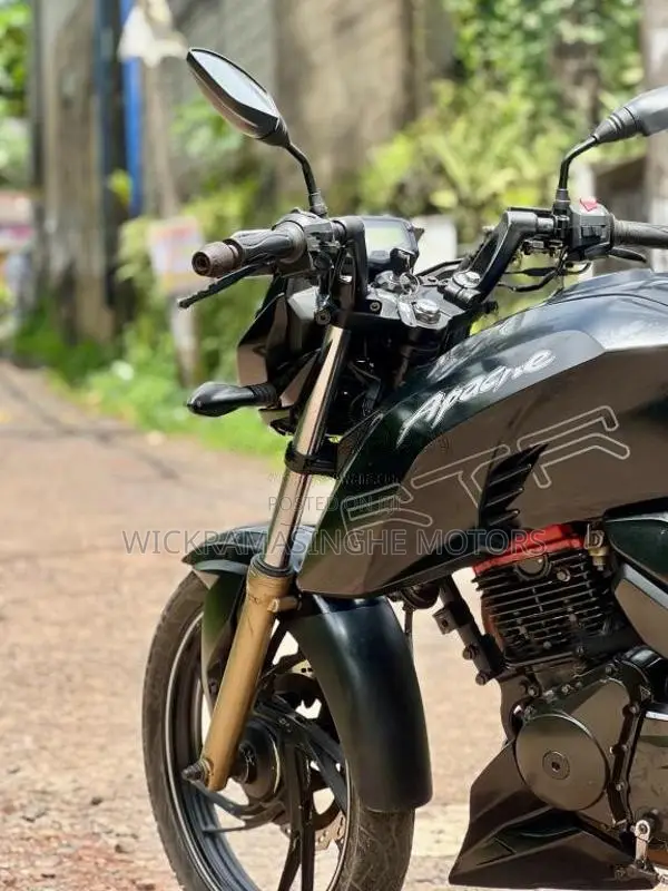 TVS Apache 2016 Motorbike (Used)