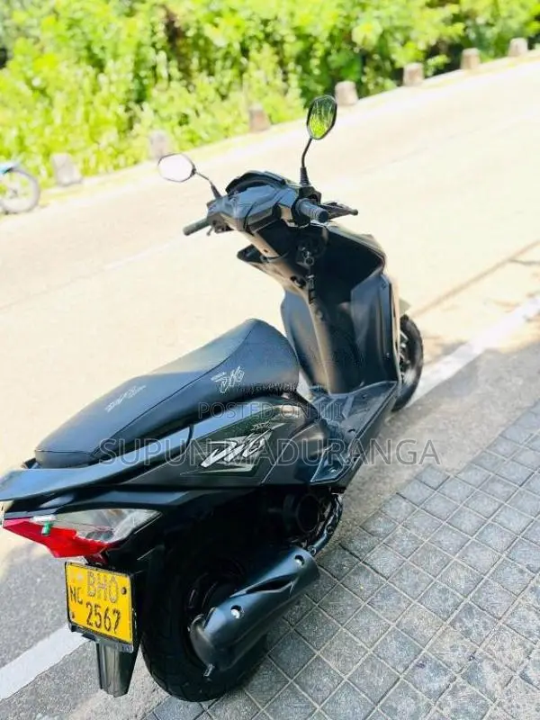 Honda Dio 2019 Motorbike (Used)