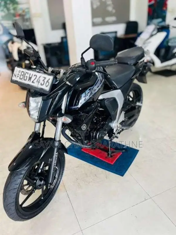 Yamaha FZ-S Version 2.0 2017 Motorbike (Used)