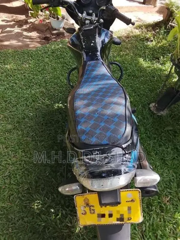 Bajaj Discover 2011 Motorbike (Used)