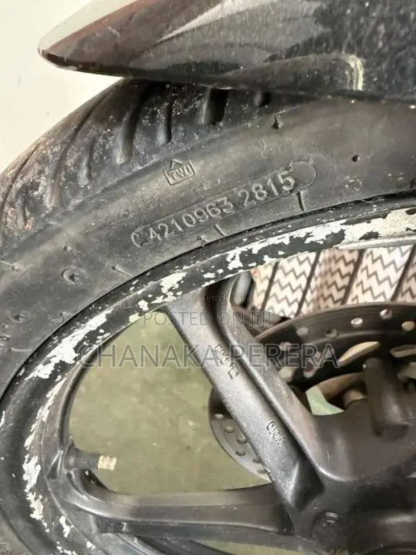 Hero-Honda Hunk 2015 Motorbike (Used)