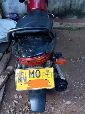 Hero-Honda Glamour 2006 Motorbike (Used)