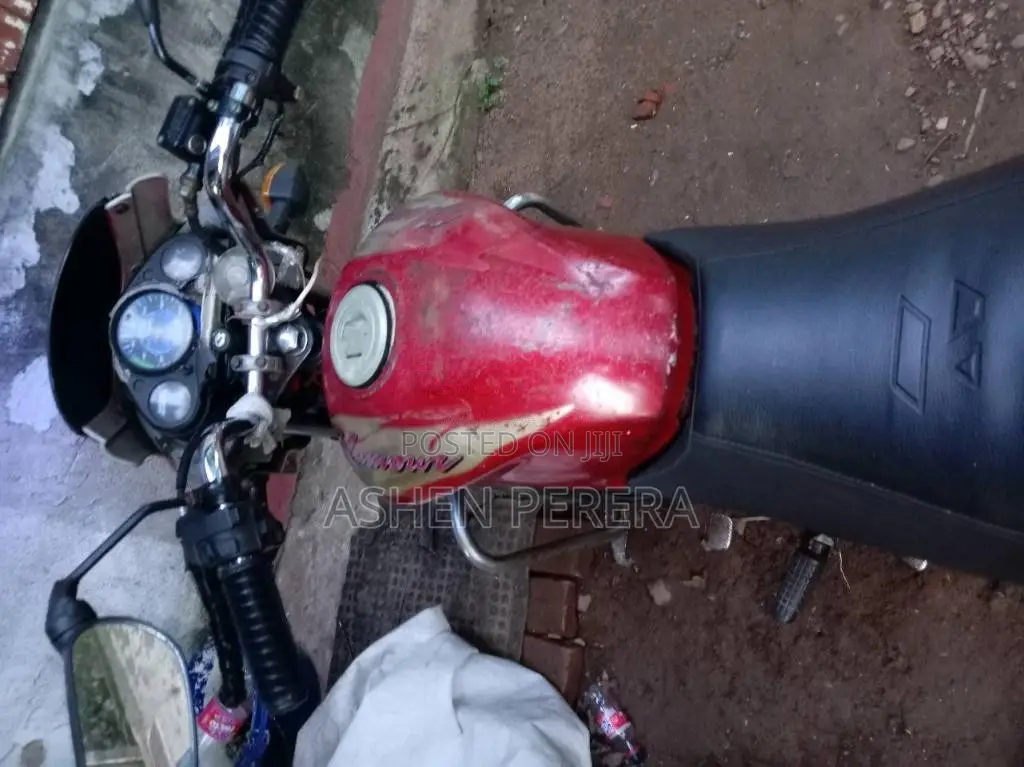 Hero-Honda Glamour 2006 Motorbike (Used)
