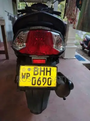 Honda Dio 2019 motorcycle (Used)