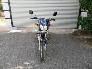 Bajaj CT-100 2016 Motorbike (Used)
