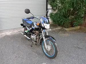Bajaj CT-100 2016 Motorbike (Used)
