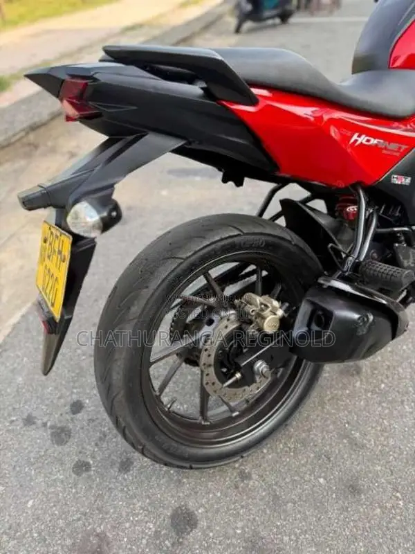 Honda Cb Hornet 2017 Motorbike (Used)