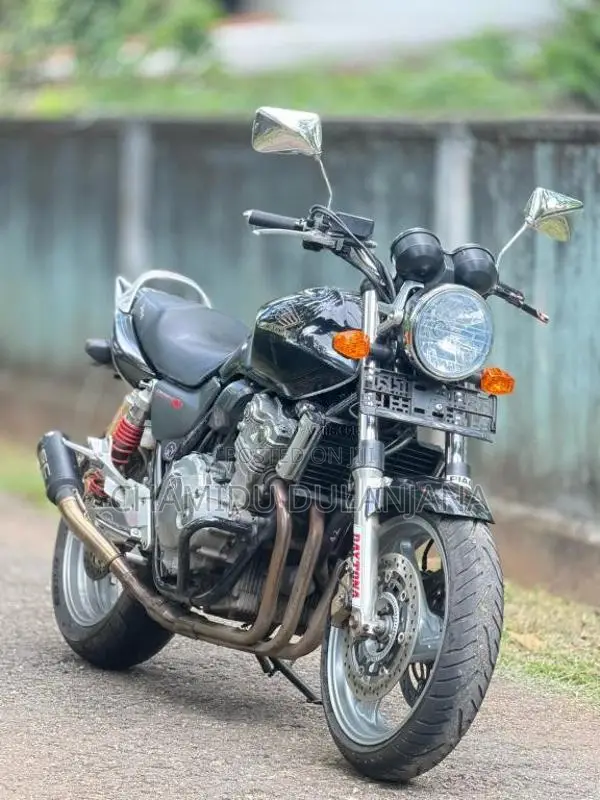 Honda Cb 400 2014 Motorbike (Used)