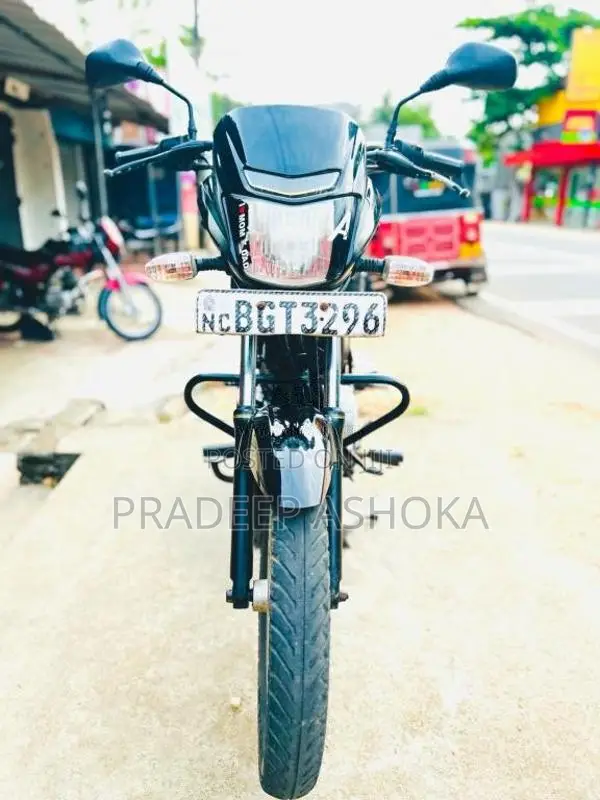 Bajaj Platina Es 2018 Motorbike (Used)