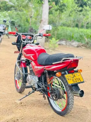 Bajaj CT-100 2005 Motorbike (Used)