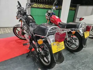 Suzuki GN125 2008 Motorbike (Used)