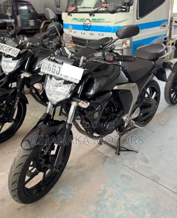 Yamaha FZ-S Version 2.0 2018 Motorbike (Used)