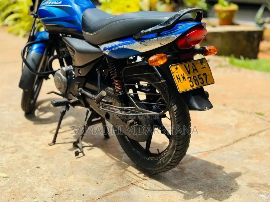 Bajaj Platina 2009 Motorbike (Used)
