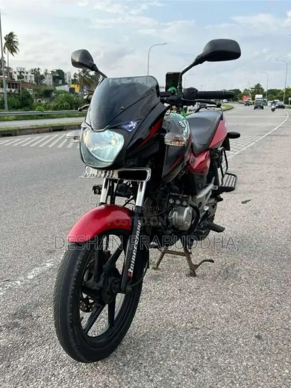 Bajaj Pulsar 150 2016 Motorbike (Used)