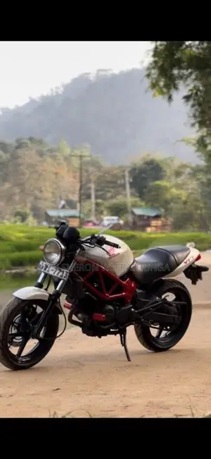Honda Vtr 2007 Motorbike (Used)