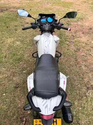 TVS Apache 2015 motorcycle (Used)