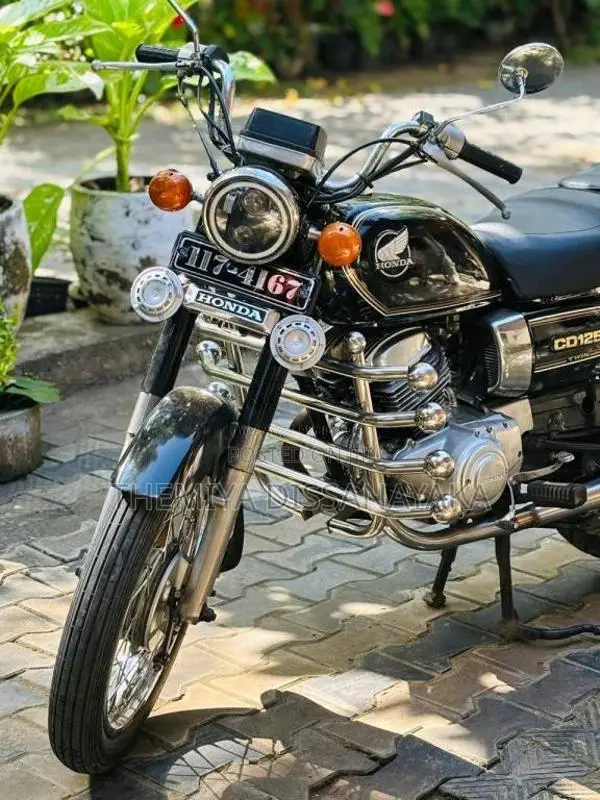 Honda CD 125 1984 Motorbike (Used)