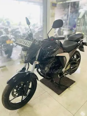 Yamaha Fz Version 2.0 2017 Motorbike (Used)