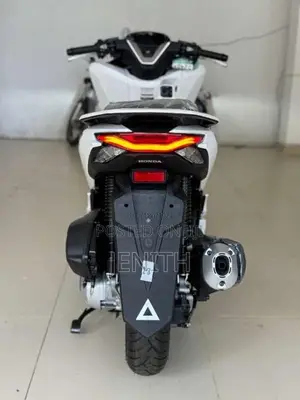 Honda Pcx 125 2026 Motorbike Brand New