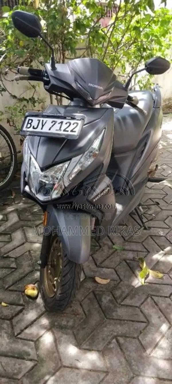 Honda Dio 2025 Motorbike (Used)
