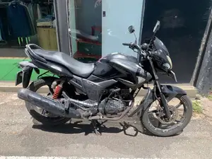 Hero-Honda Hunk 2012 Motorbike (Used)