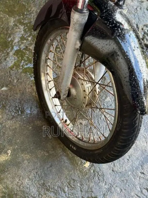 Bajaj CT-100 2011 Motorbike (Used)