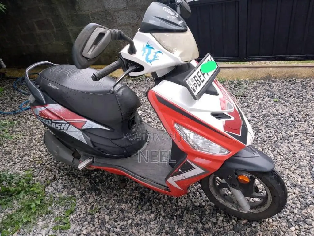 Hero Dash 2016 Motorbike (Used)
