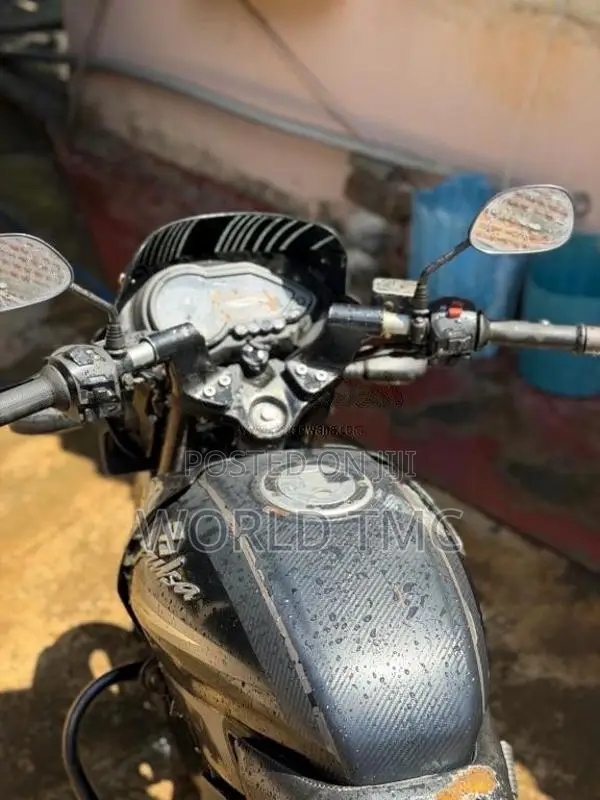 Bajaj Pulsar 150 2015 Motorbike (Used)