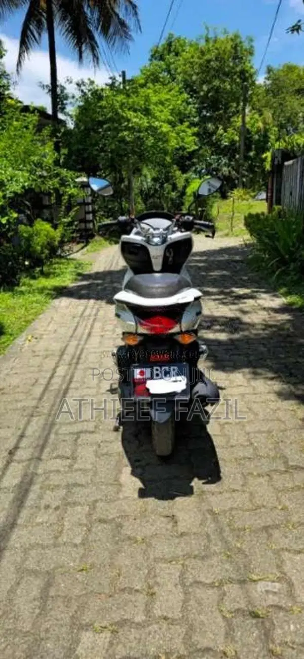 Honda Pcx 125 2015 Motorbike (Used)