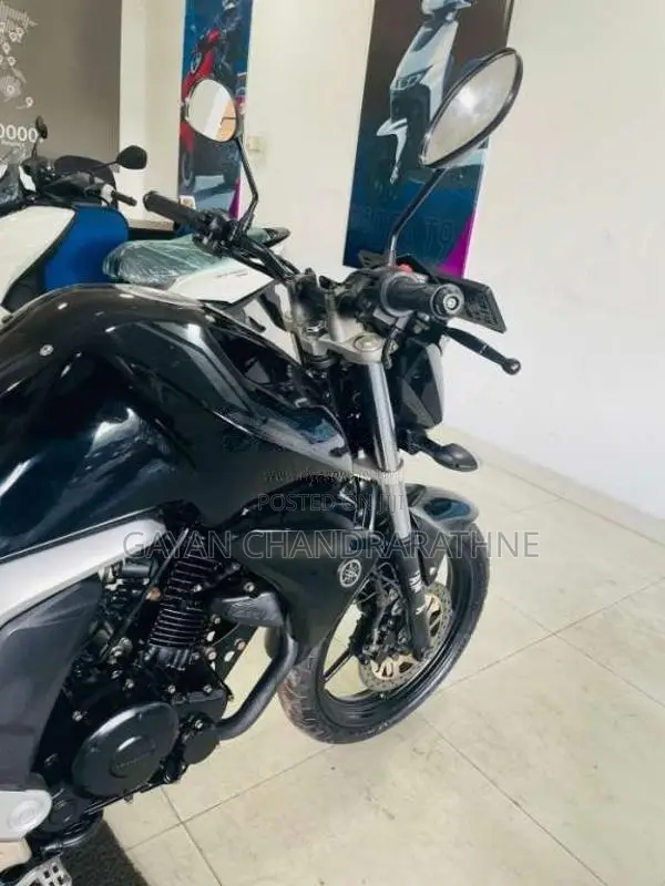 Yamaha Fz Version 2.0 2017 Motorbike (Used)