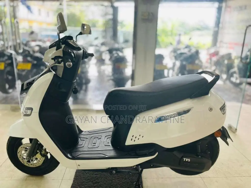 TVS IQube 2025 Motorbike (Used)