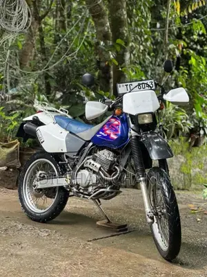 Honda Xr 250 2009 Motorbike (Used)