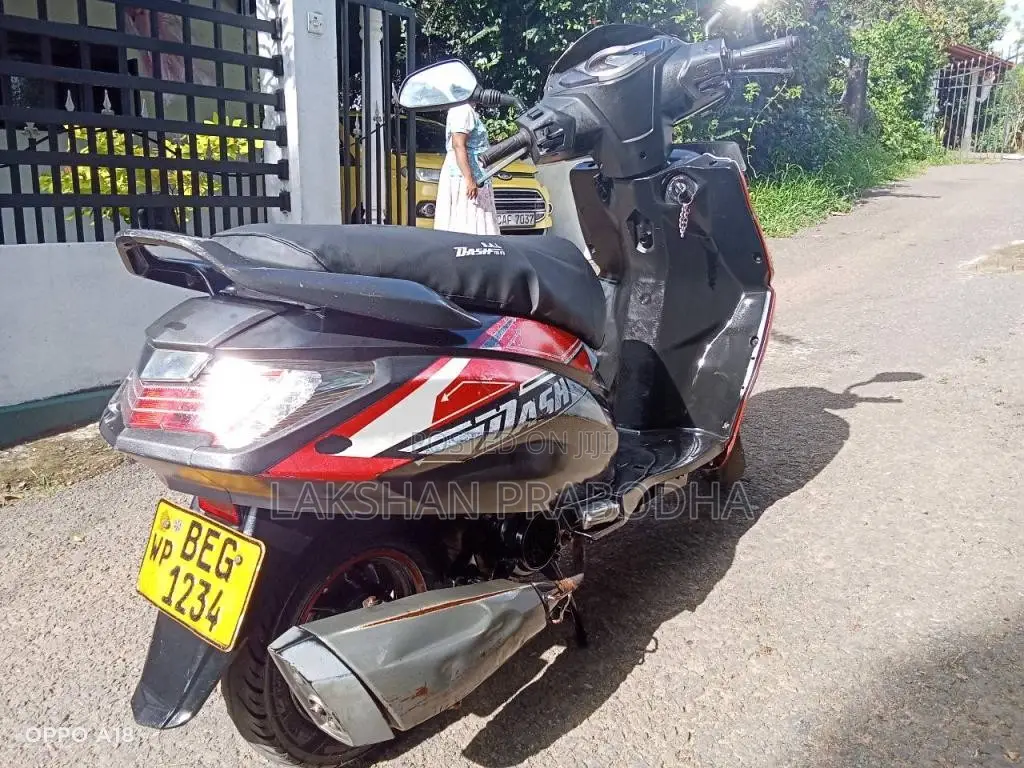 Hero Dash 2016 Motorbike (Used)